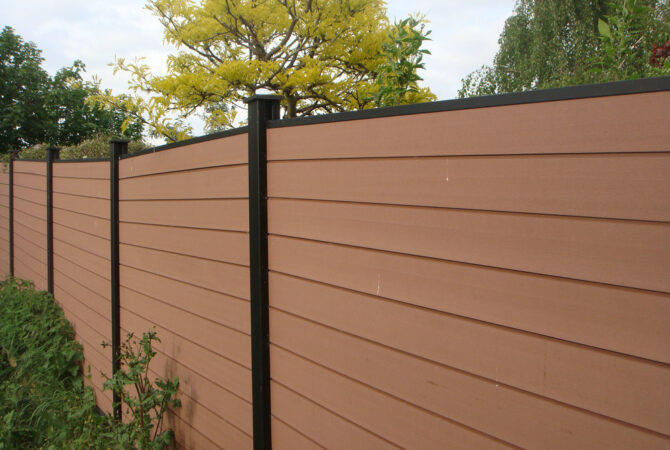 wpc fence boards manufacturers