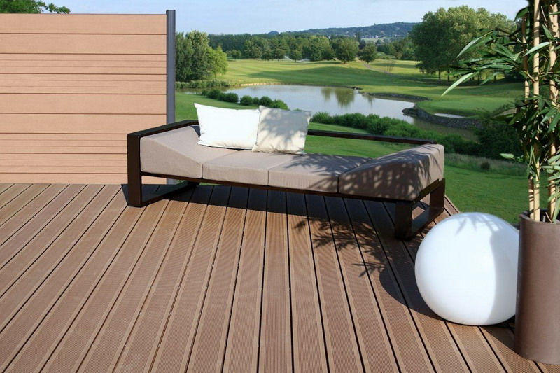 Why More And More People Choose To Lay Wood-Plastic Deck?