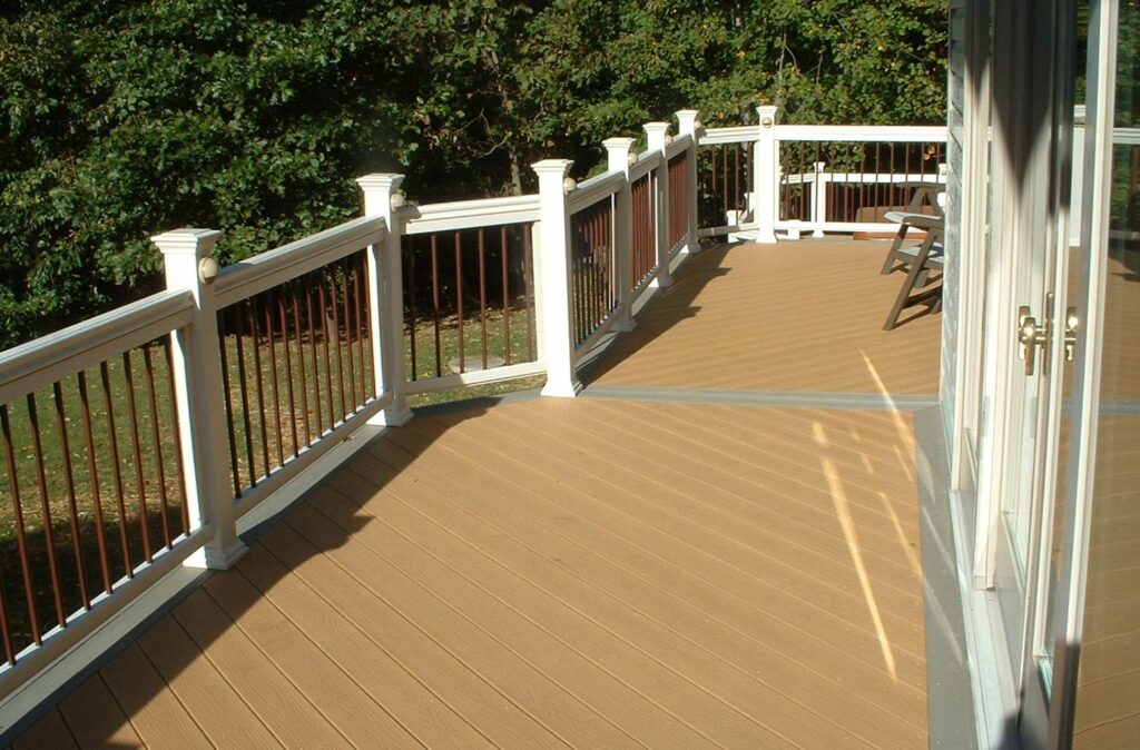 Environmentally Friendly Outdoor Materials for Garden Landscaping - Wood Plastic Decking