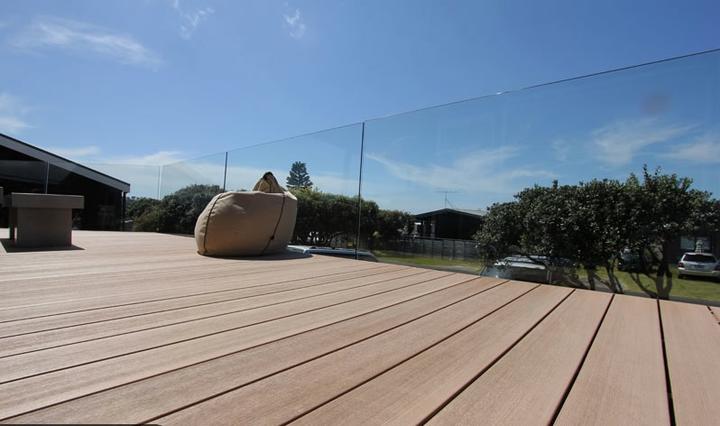 Diversified Indoor and Outdoor Decoration of Plastic Wood Composite Panels