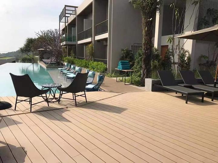 The Application and Advantages of Plastic Wood Materials in Landscape