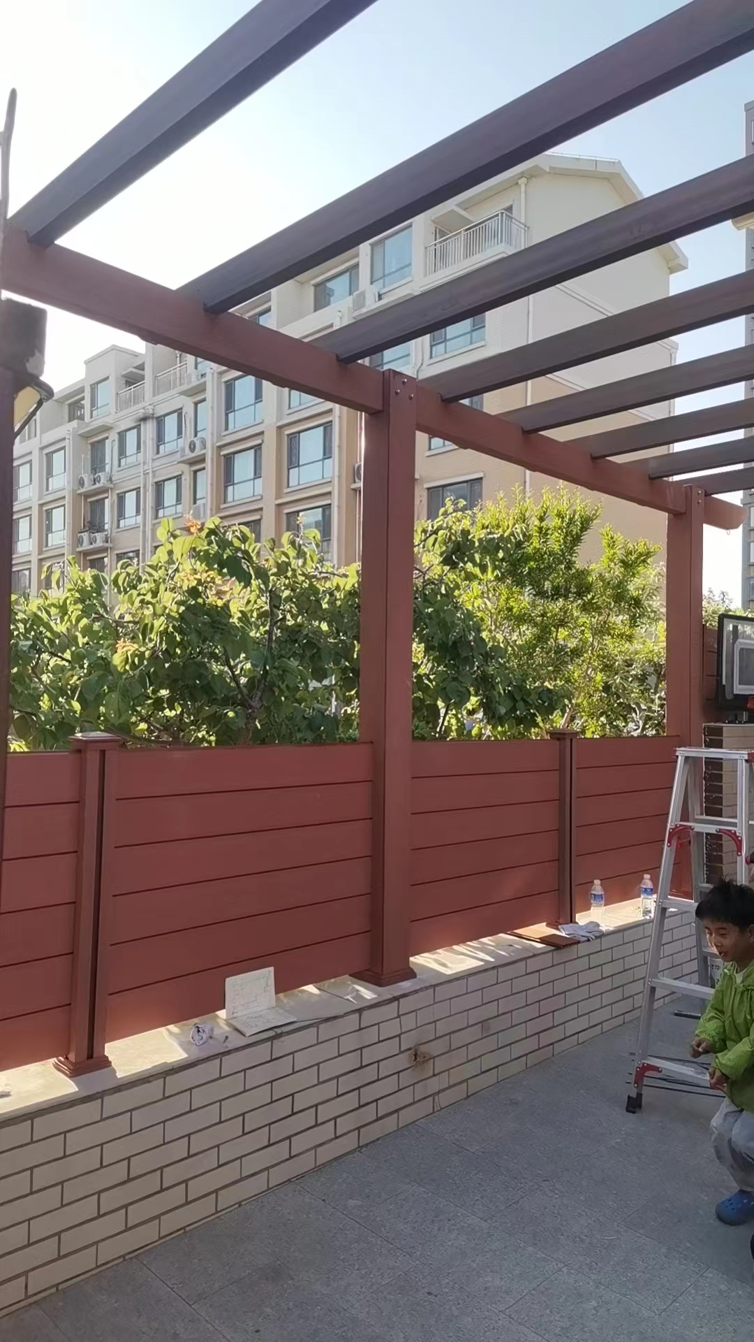 wpc pergola